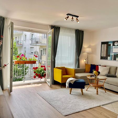 Feel Home Deluxe Corvin # Free Parking # Ac # Elevator 부다페스트 외부 사진