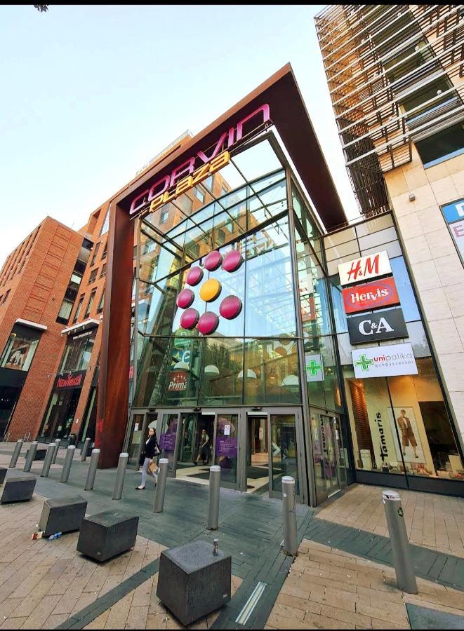 Feel Home Deluxe Corvin # Free Parking # Ac # Elevator 부다페스트 외부 사진